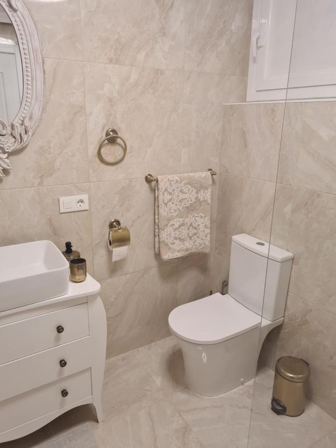 Chayofa Retro 1 Bedroom Apartment מראה חיצוני תמונה